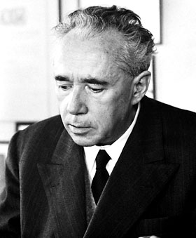 Giulio Natta, een van de ontwikkelaars van PP.